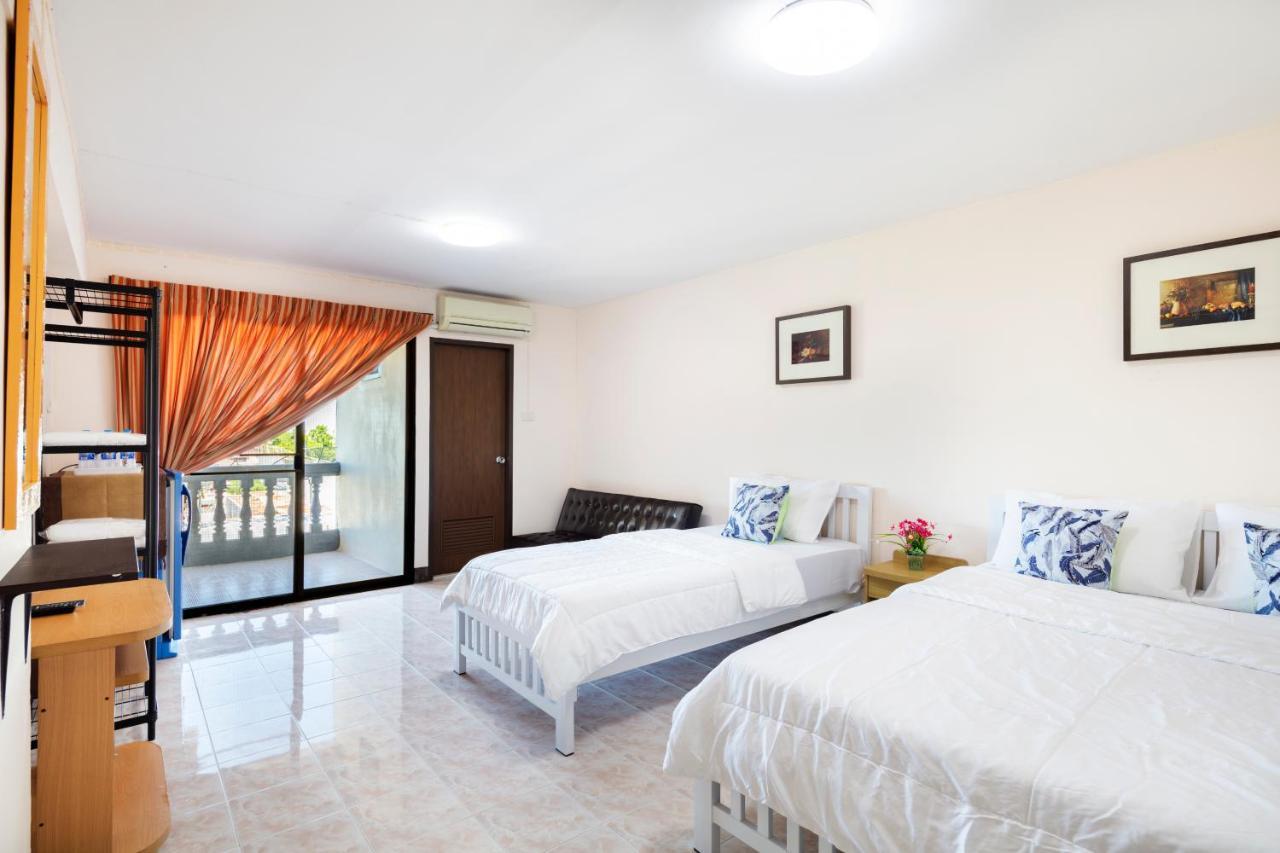 Penyos Suite Bangkok Luaran gambar