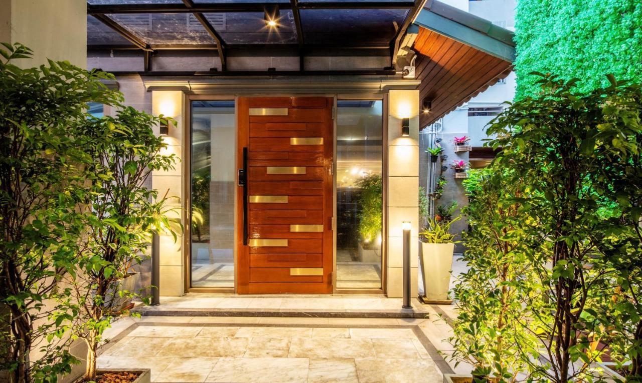 Penyos Suite Bangkok Luaran gambar